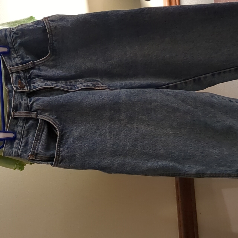 Bill Blass Petite Jeans, Size 8P - Picture 3 of 15